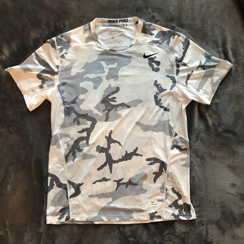 Nike Performance Camo SS Shirt SZ XL